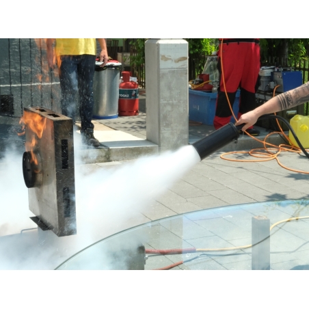 Fireprotection Education course, Practice & Theory with fire extinguisher and fire blanket - 5